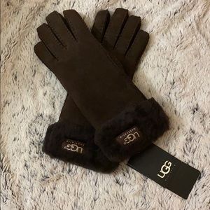 Ugg Gloves